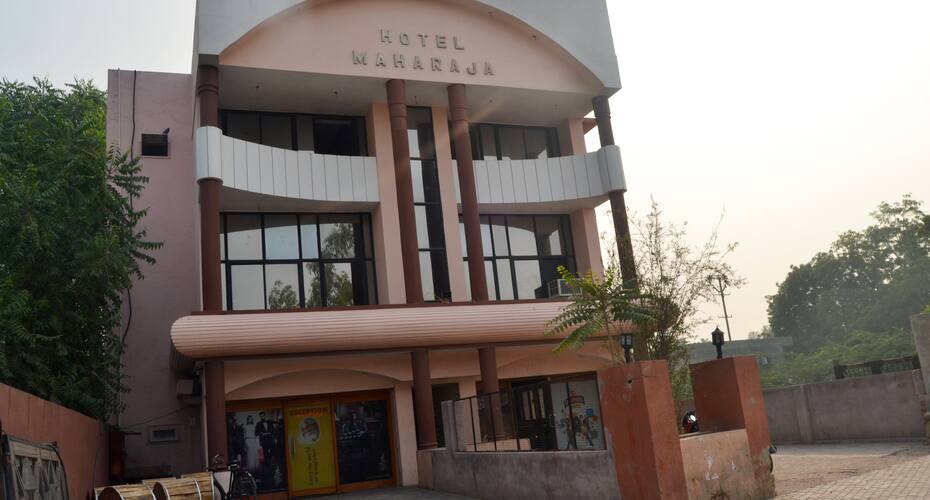 Hotel Maharaja & Bar, Bikaner 2